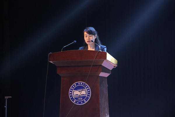 校团委书记李曦达致“青春寄语”