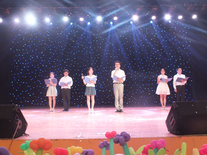 朗诵《我们毕业了》